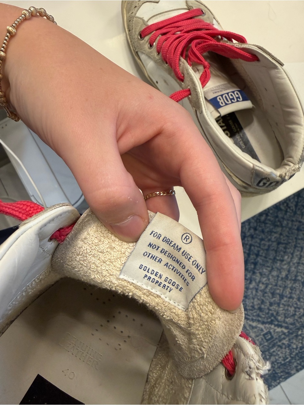 Golden Goose White Sneakers with Silver Glitter Star and Pink Laces - Picture 3 of 3